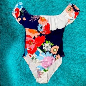 Off the shoulder Swimsuit